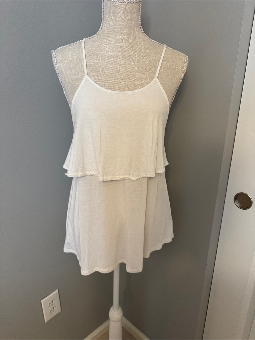 Old Navy White Spaghetti Strap Tank